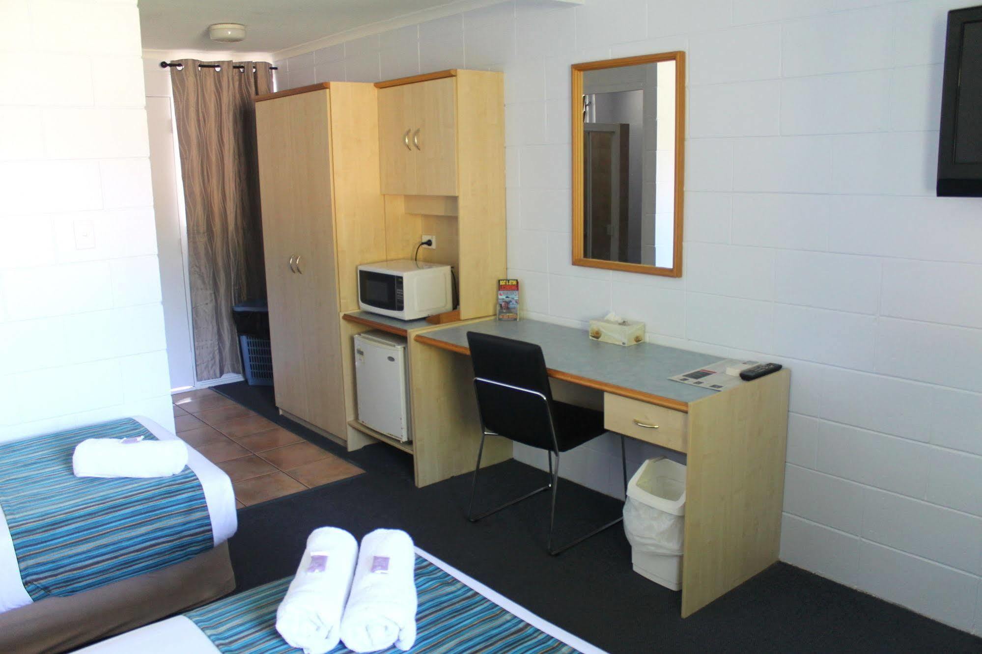 Rocky Glen Hotel Motel Gladstone Exterior foto
